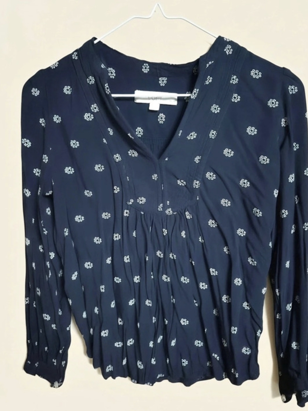 LOFT Floral Blouse in Blue & White Size XS